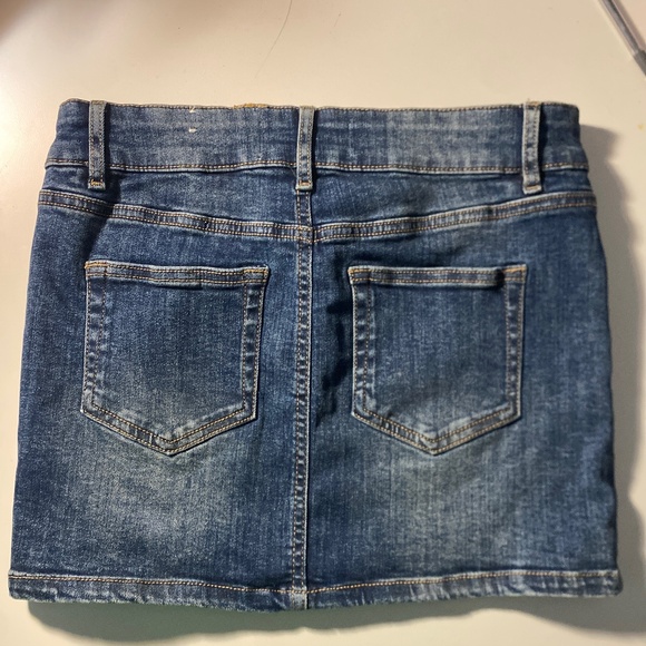 Dark Wash Denim Skirt - Picture 2 of 3